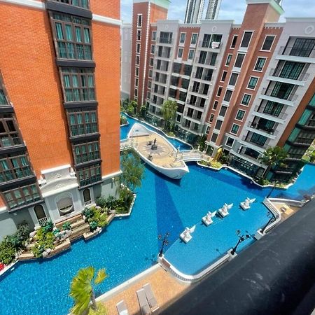 Espana Condo Resort Pattaya By Bovyrentel Jomtien Beach Exterior foto
